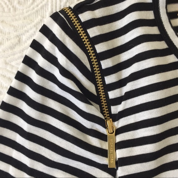 SOLD Michael Kors Black&White Striped Zipper Shirt - Picture 3 of 8